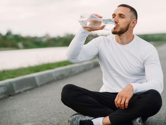 Elektrolity uzupełniane przed treningiem na diecie keto