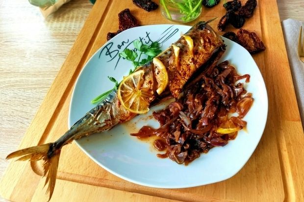 Makrela w zapiekane cebuli [keto, low carb]
