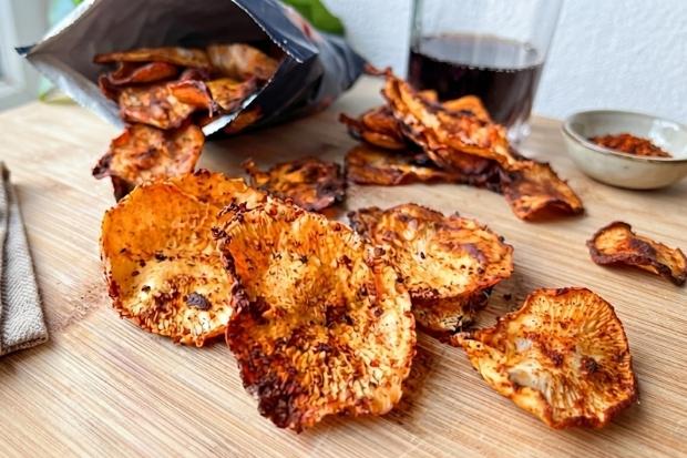 Chipsy z selera [keto, low carb]
